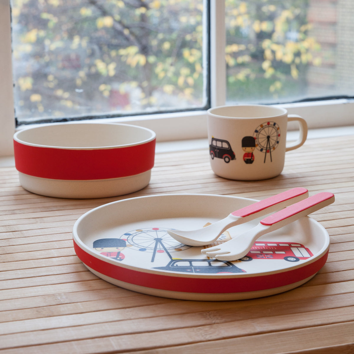 5 Piece LONDON BUS Kids Eco Friendly Bamboo Dinner Set by Tinkie Toys TinkieToys