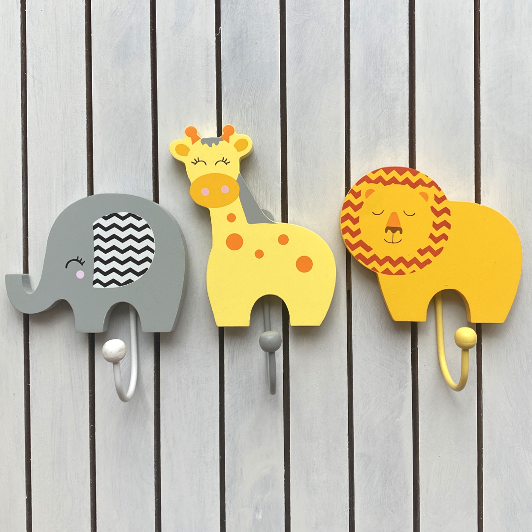 Childrens Set of 3 SAFARI ANIMAL Elephant, Giraffe & Lion Coat Hooks –  TinkieToys