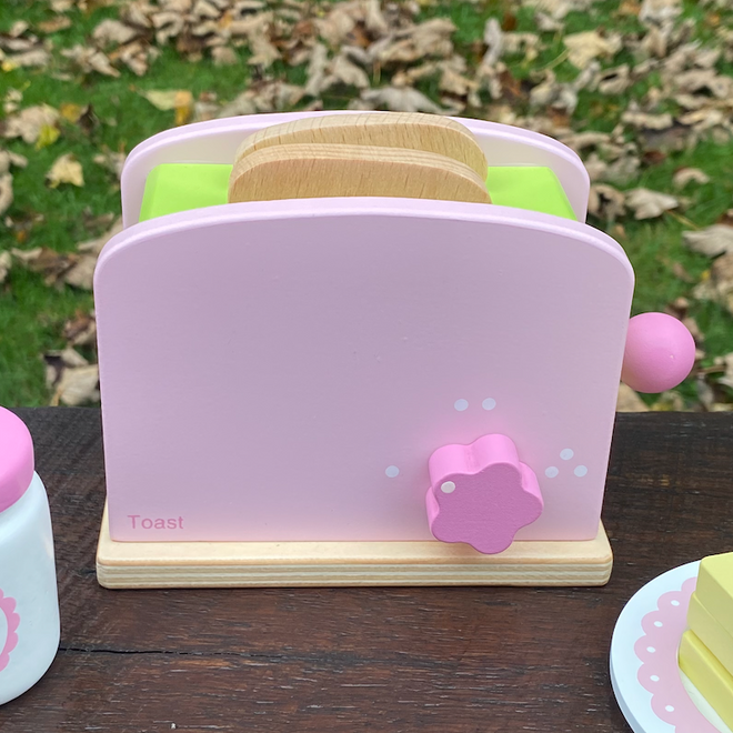 Imaginary Play &amp; Playsets